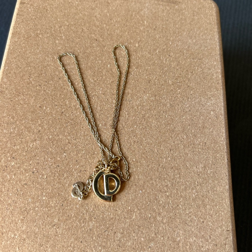Christian Dior Gold Pendant necklace - Picture 2 of 5